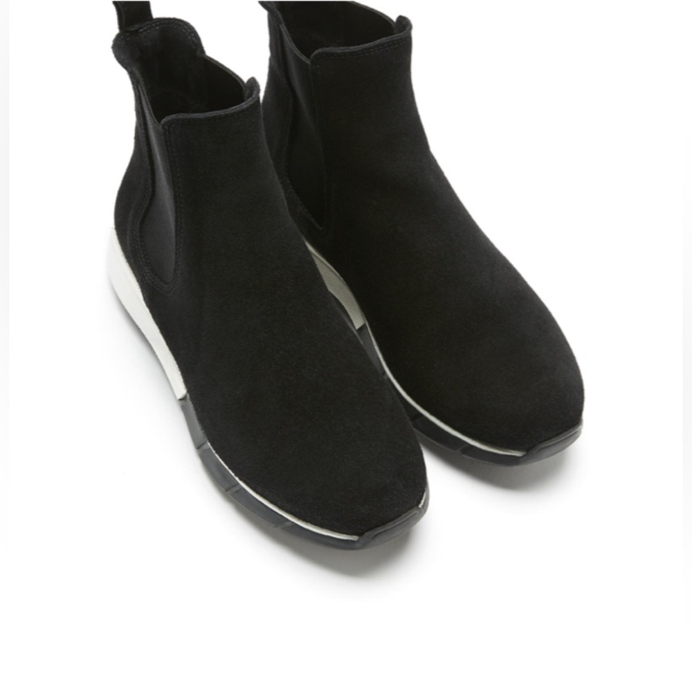 La Canadienne Newport Chelsea Waterproof Suede Ankle Boots